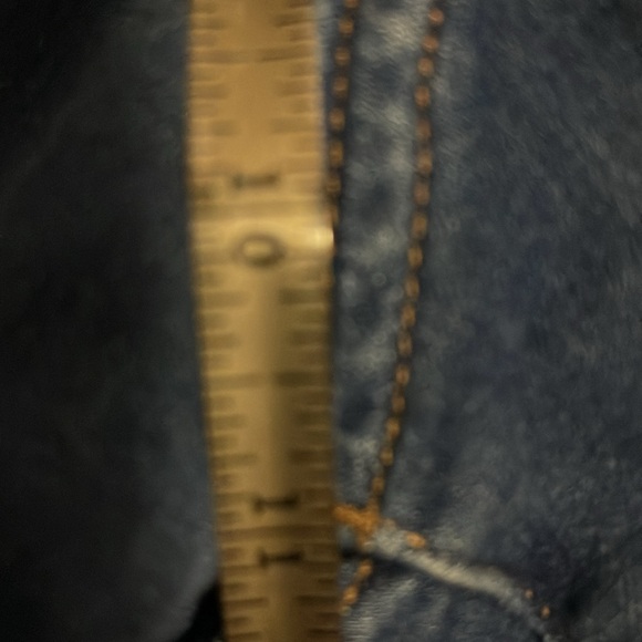 Women's Blue Jeans - Picture 8 of 9